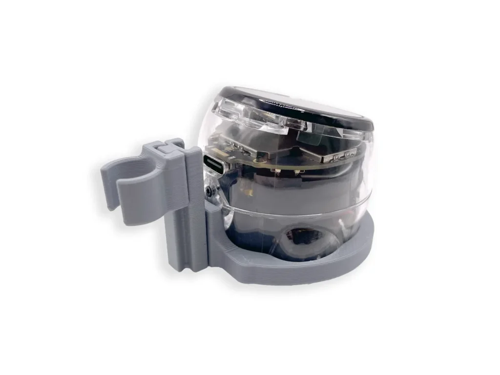 Ari Penhouder, 3D-geprint accessoire voor Ozobot (foto 4)